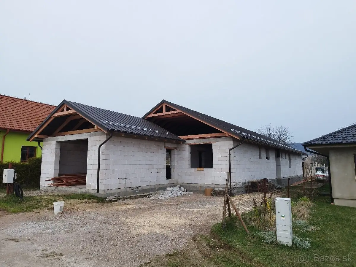 Výstavba a stavebné práce
